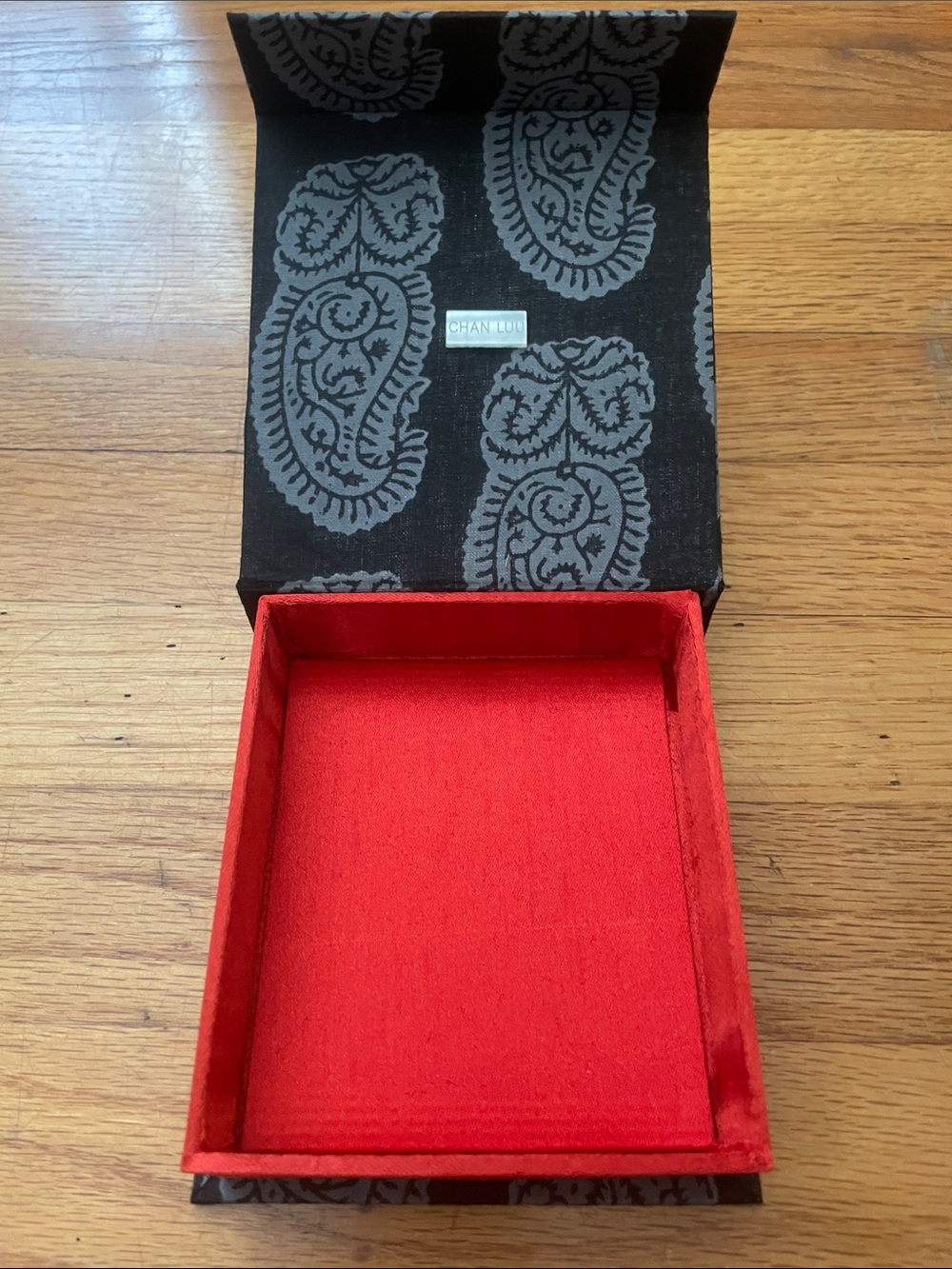 Chan Luu Multicolor Fabric Jewelry Organizer Boxes - Set of 9 - Picture 5 of 5